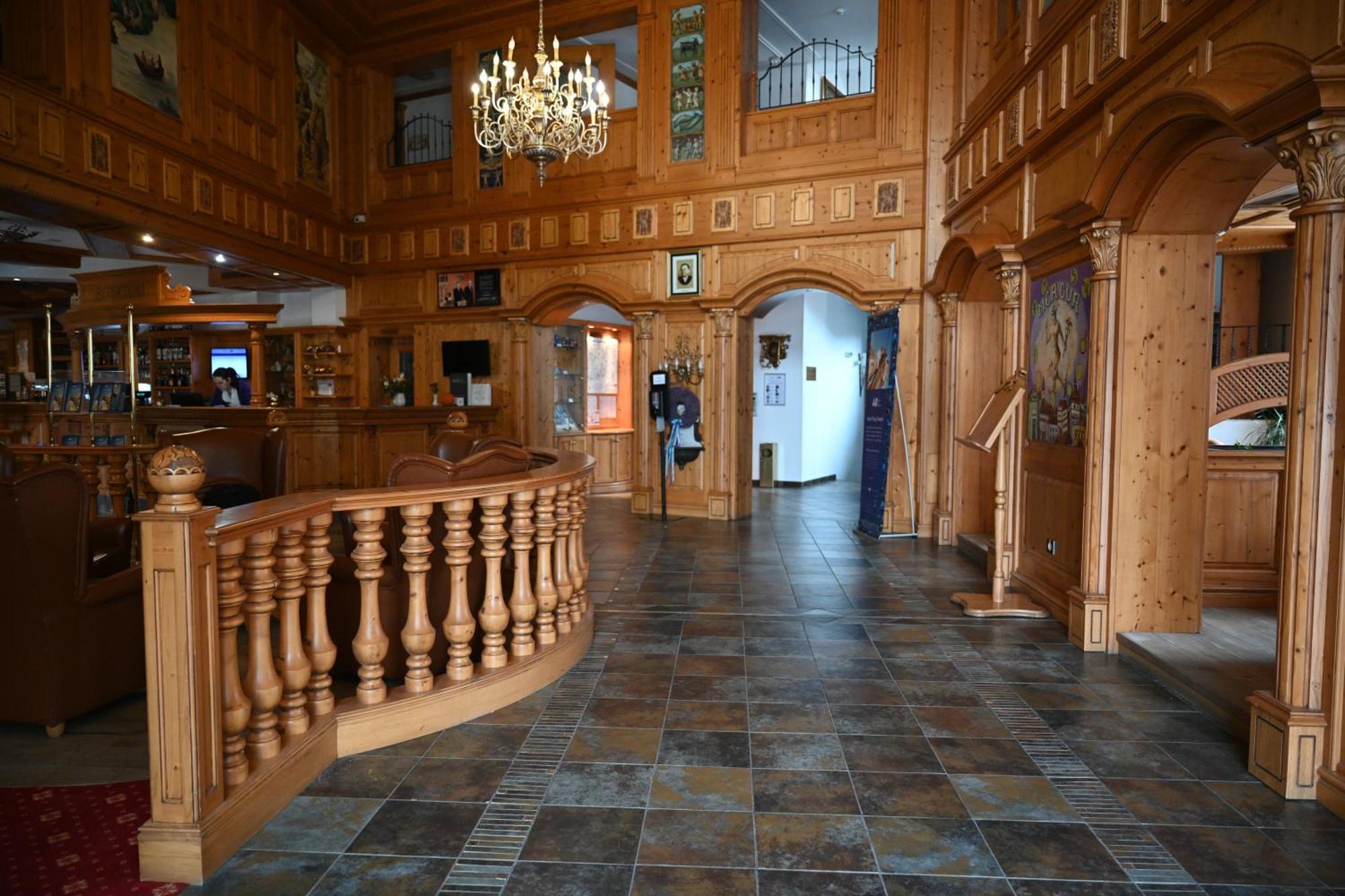 Mercure Sighisoara Binderbubi Hotel & Spa Εξωτερικό φωτογραφία
